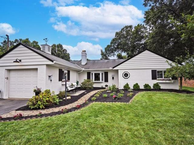 House for sale in Roselawn, Ohio