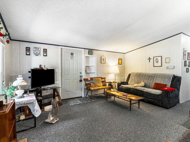 House for sale in Denham, Winamac