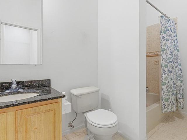 Townhouse for sale in Margate, Florida