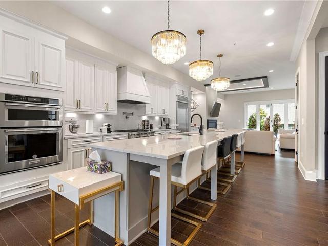 Townhouse for sale in Sandy Springs, Georgia