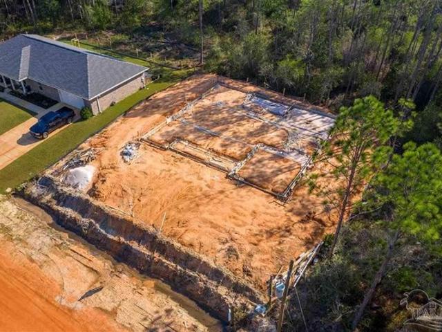Land for sale in Navarre, Florida