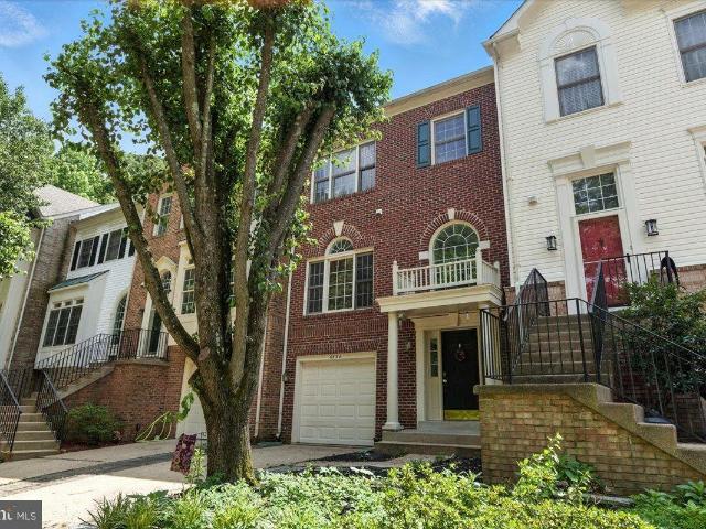 Townhouse for rent in Alexandria
