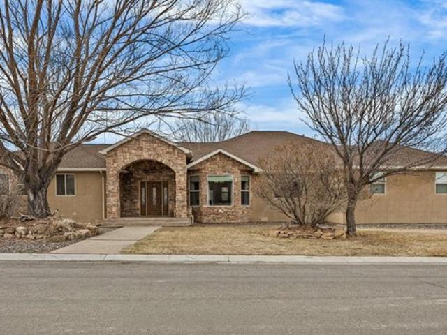 House for sale in Montrose, Montrose County