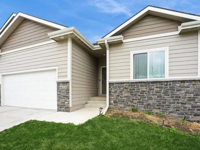 House for sale in Des Moines, Iowa