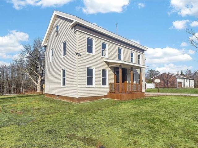 House for sale in Oneida, New York