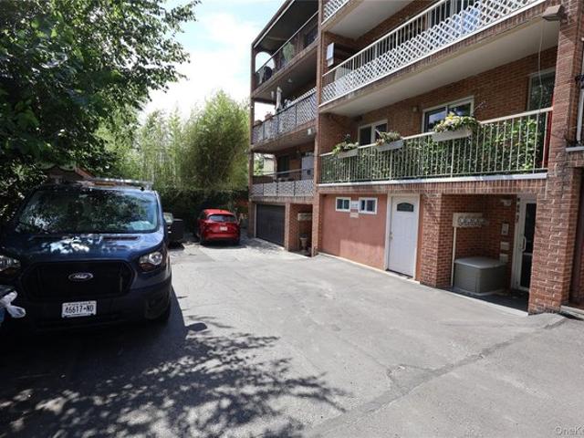 House for sale in Queens, Arverne