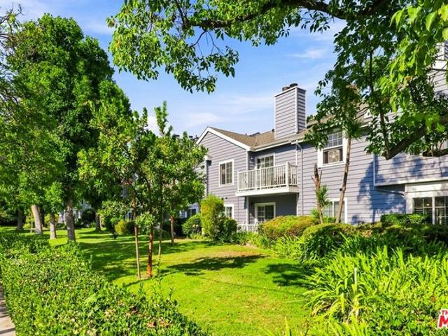 Condo for sale in North Hollywood Neighborhood Council District, Canoga Park