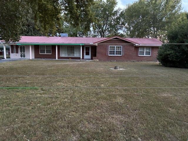 House for sale in Lawrenceburg, Middle Tennessee