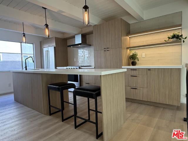 Townhouse for sale in Culver City, California