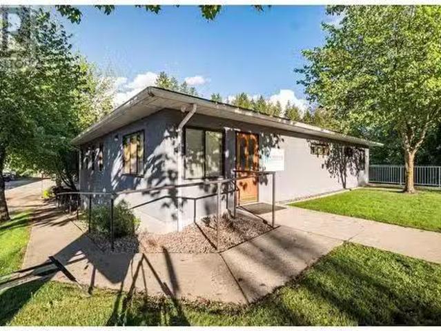 House for sale in Castlegar, British Columbia