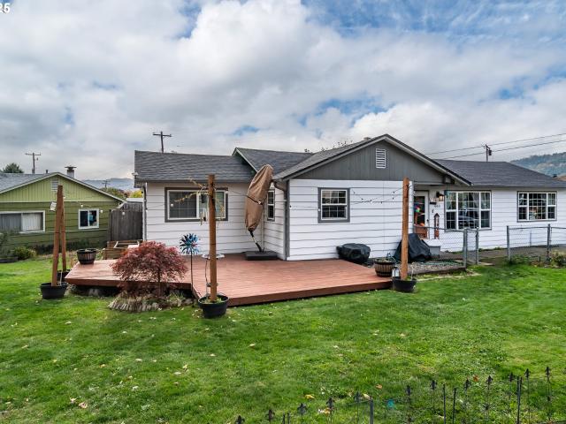 House for sale in Oregonia