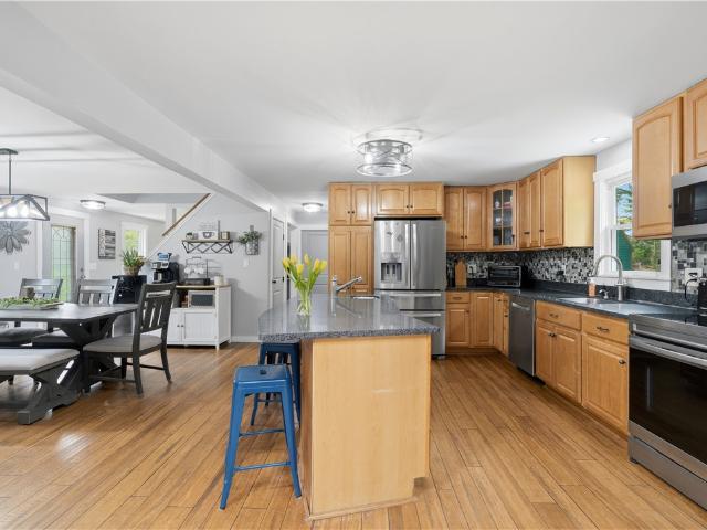 House for sale in Oakland, Rhode Island