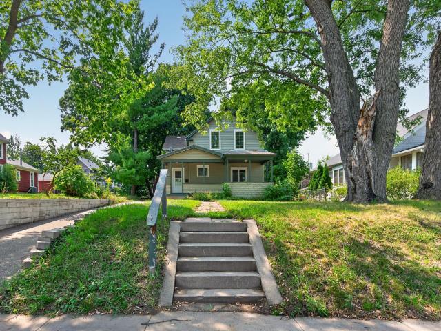 House for sale in West Side, Ramsey