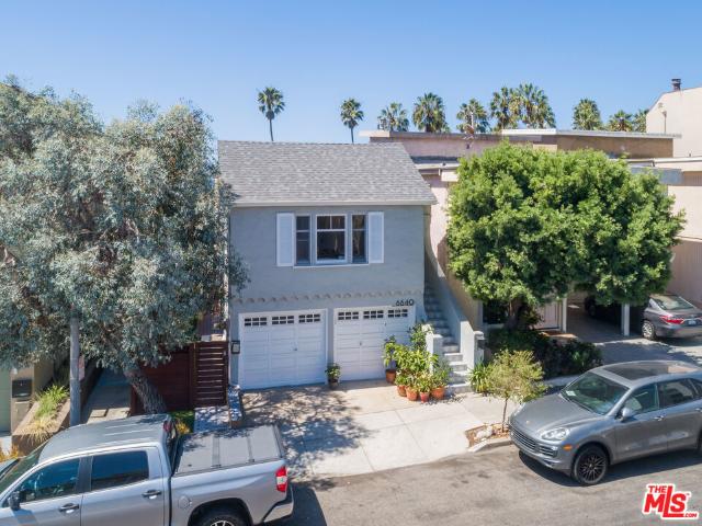 House for sale in Canoga Park, California