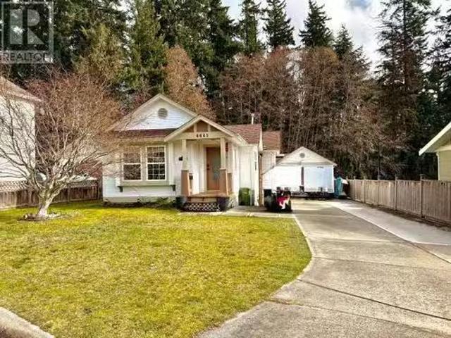 House for sale in Powell River, British Columbia
