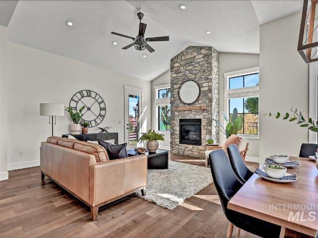 Townhouse for sale in Meridian, Idaho