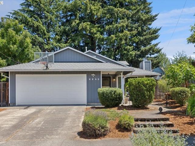 House for sale in Oregonia