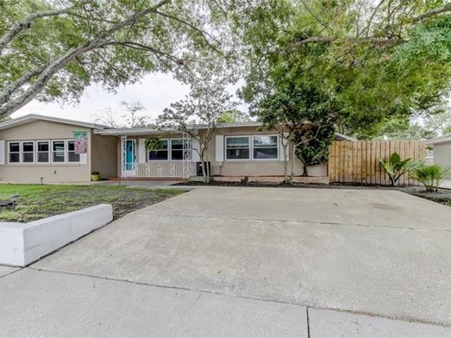 House for sale in South Pasadena, Florida