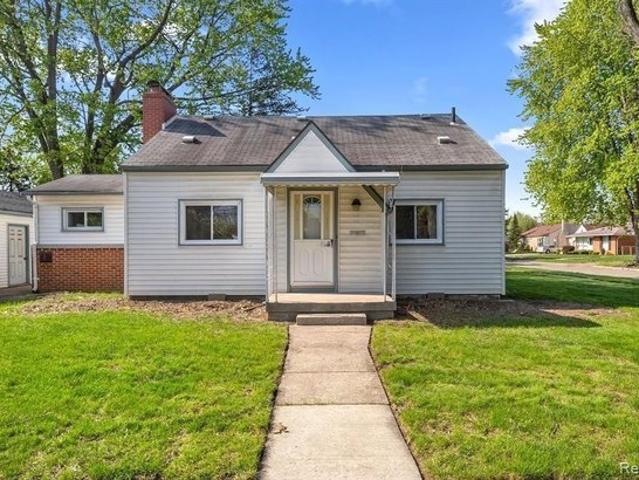 House for sale in Dearborn Heights, Michigan