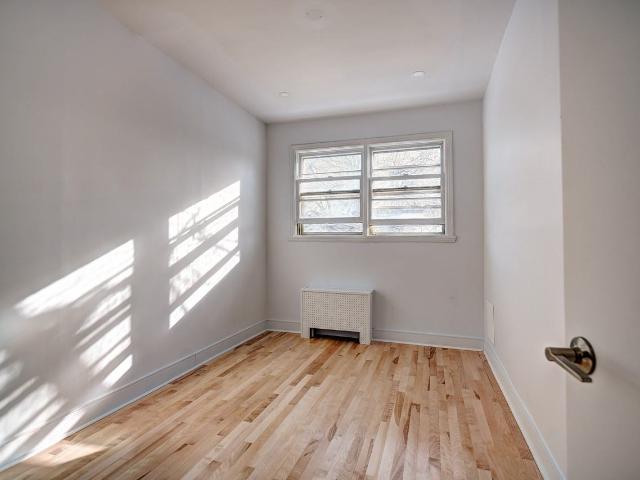 Apartment for rent in St. Leonard's, Quebec