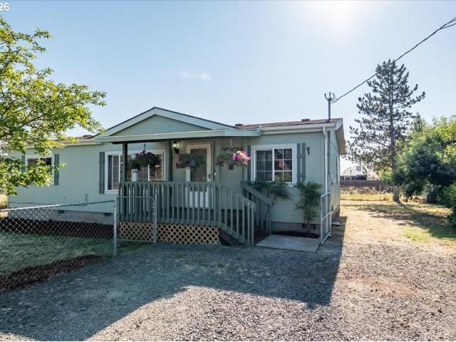 House for sale in Oregonia