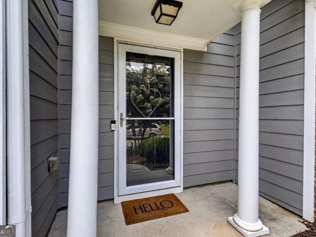 Townhouse for sale in Flowery Branch, Georgia