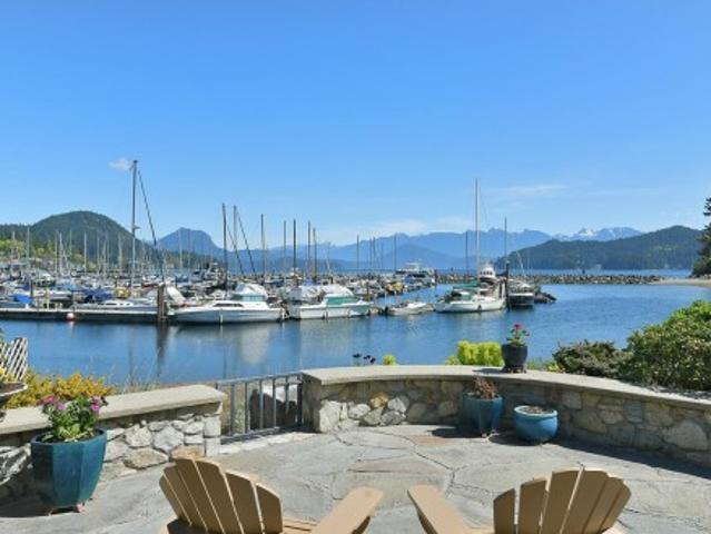 House for sale in Gibsons, British Columbia
