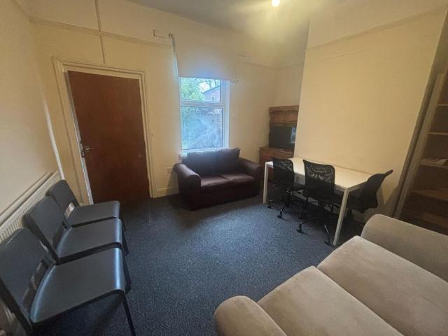 Room for rent in Selly Oak, West Midlands