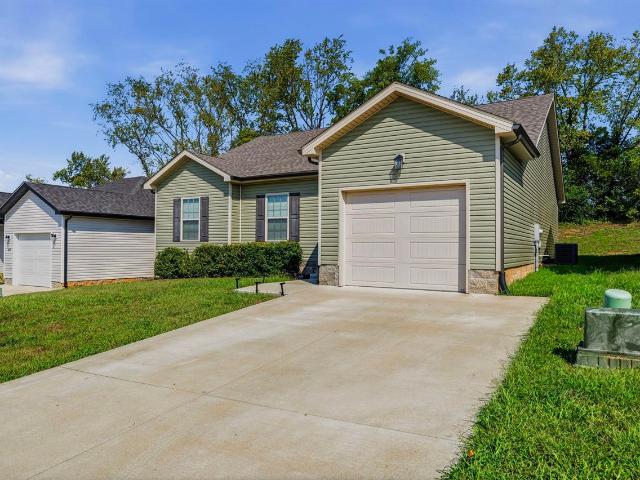 House for sale in Bowling Green, Kentucky