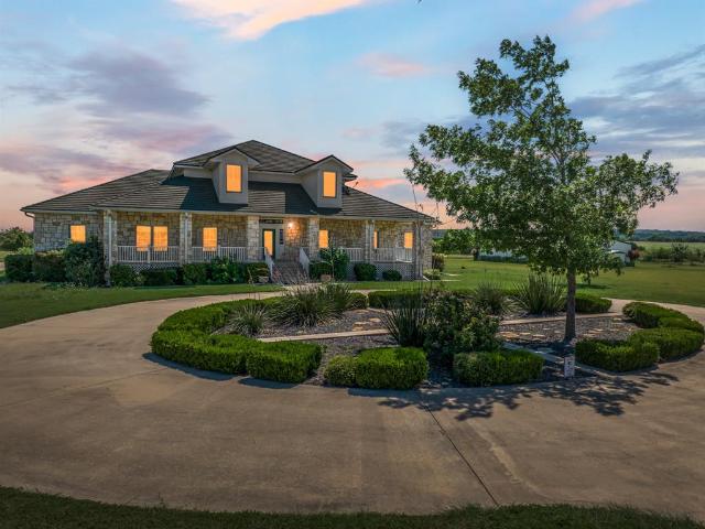 House for sale in Bosque, Texas