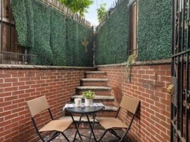 Townhouse for sale in Kings County, New York