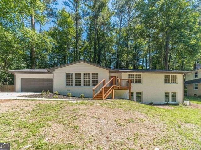 House for sale in Lilburn, Georgia
