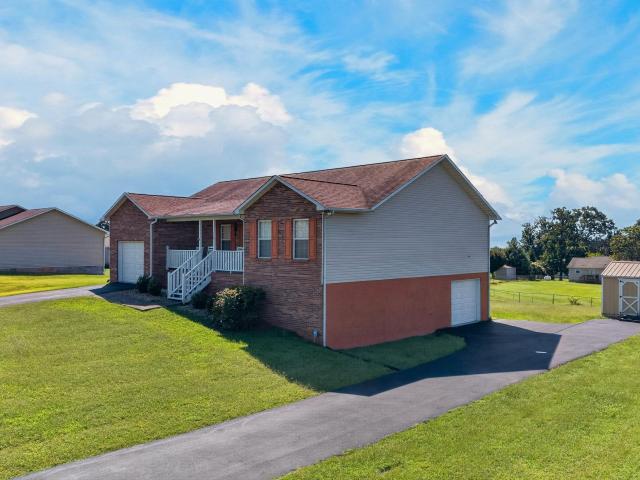 House for sale in Historic Hills, Dandridge