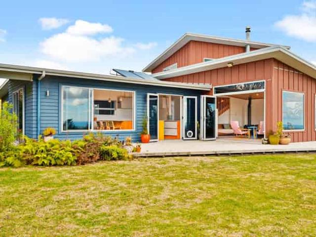 House for rent in Taranaki
