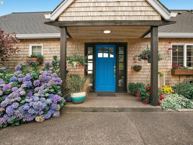 House for sale in Oregonia