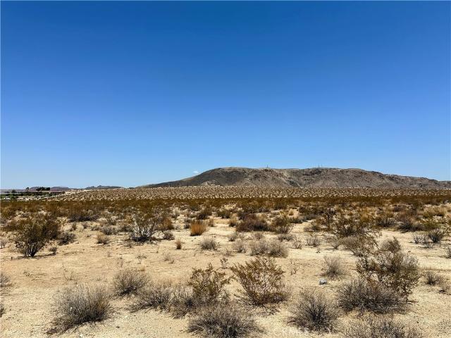 Land for sale in Joshua Tree, California