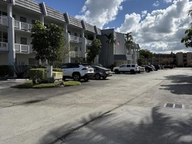 Condo for sale in Margate, Florida