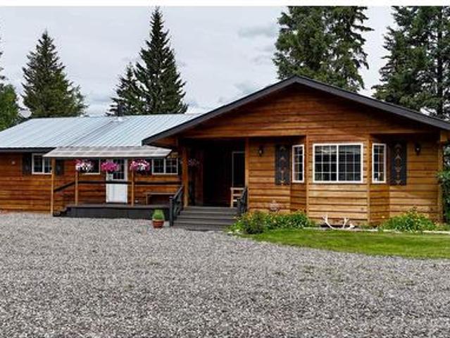 House for sale in Caribou Hide, British Columbia