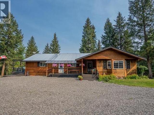 House for sale in Caribou Hide, British Columbia