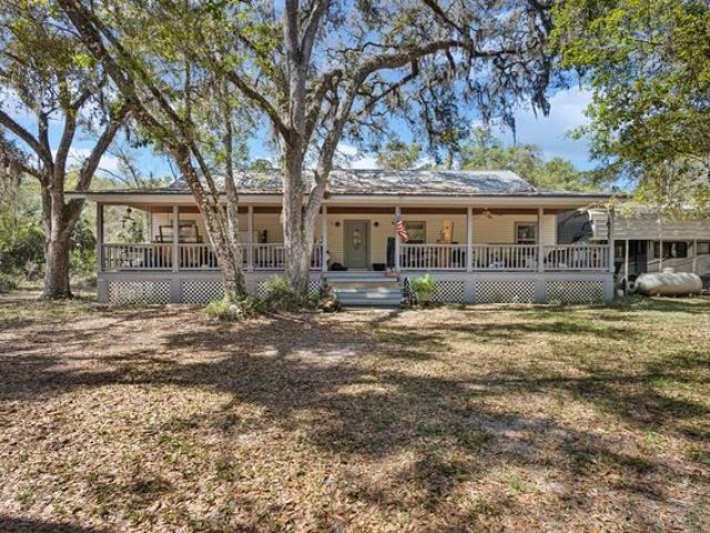 House for sale in Cedar Key, Florida