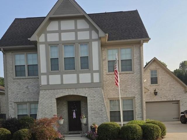 House for sale in Leeds, Alabama