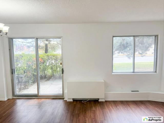 Apartment for rent in Côte-Saint-Luc, Montréal (région administrative)