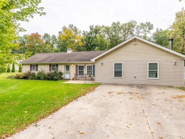 House for sale in Shipshewana, LaGrange County