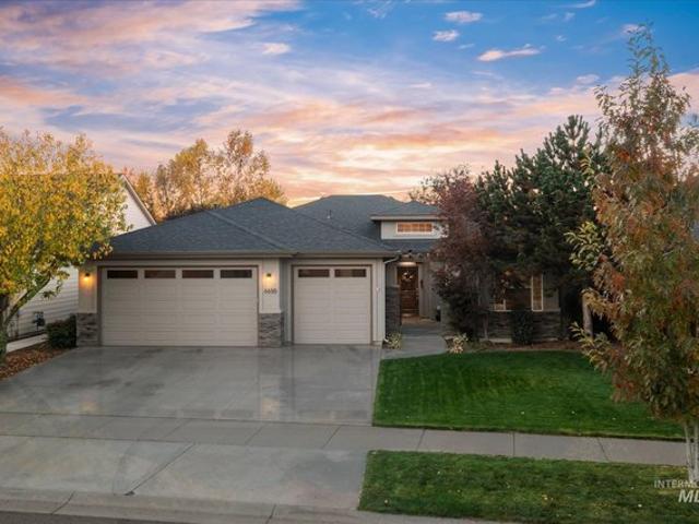 House for sale in SpurWing, Meridian