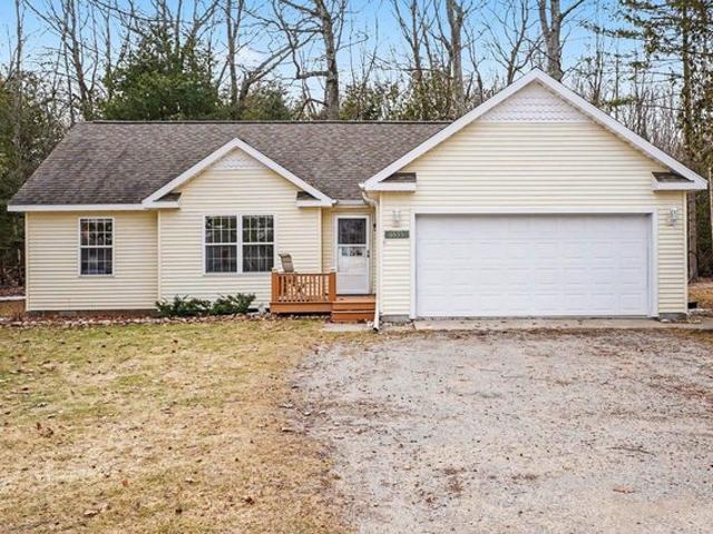 House for sale in Oscoda, Michigan