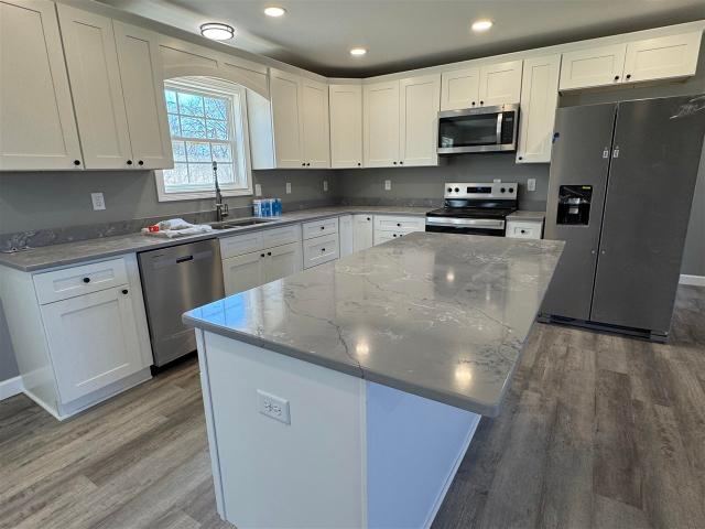 House for sale in Scottsville, Allen County