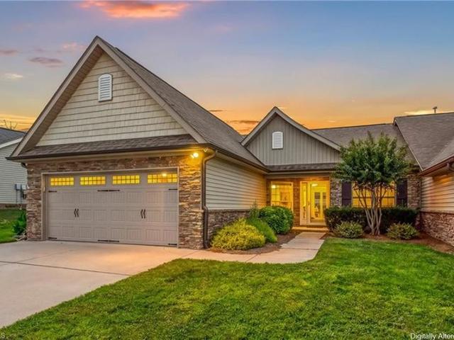 Townhouse for sale in Guilford, North Carolina
