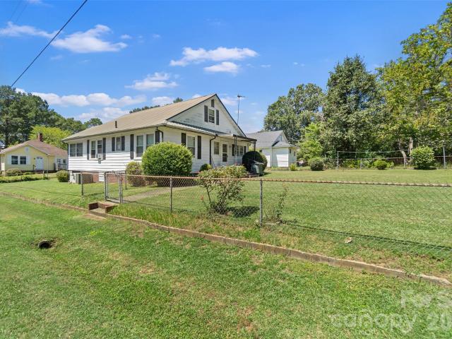 House for sale in Wadesboro, North Carolina