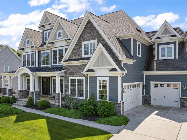 House for sale in Bradfordwoods, Pennsylvania