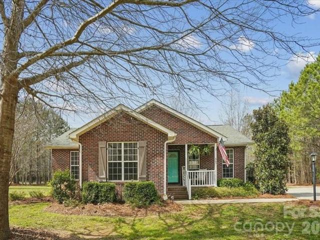 House for sale in Fort Lawn, South Carolina
